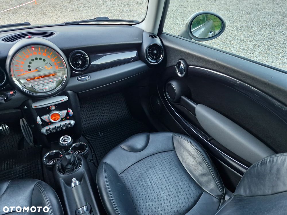 MINI Cooper S - 22