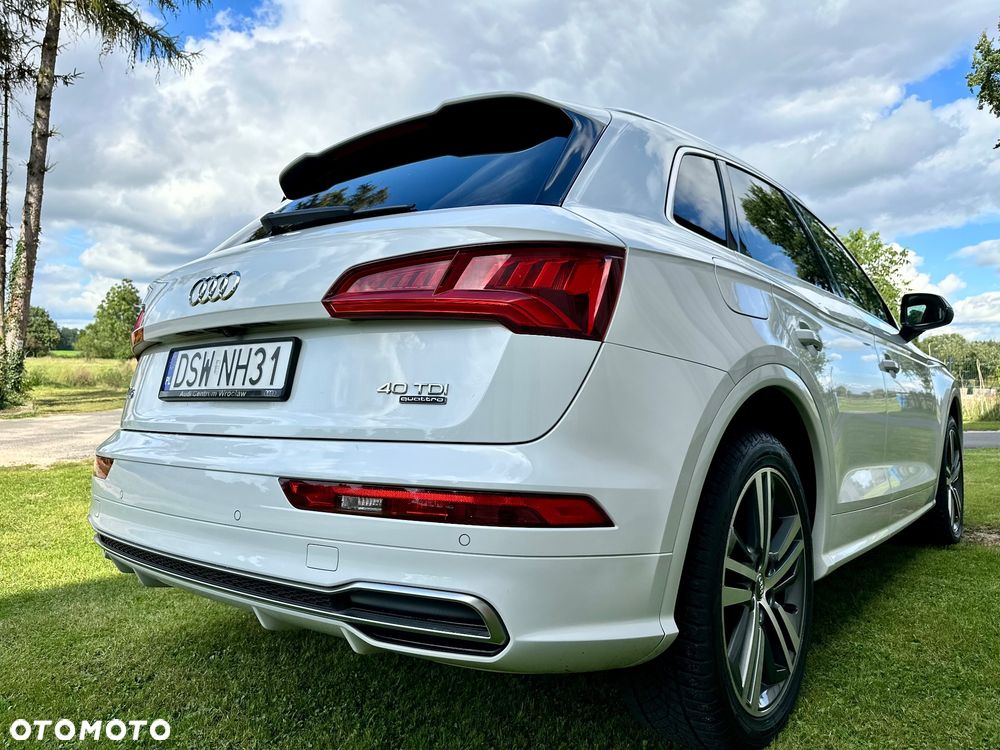 Audi Q5 40 TDI Quattro S tronic design - 4