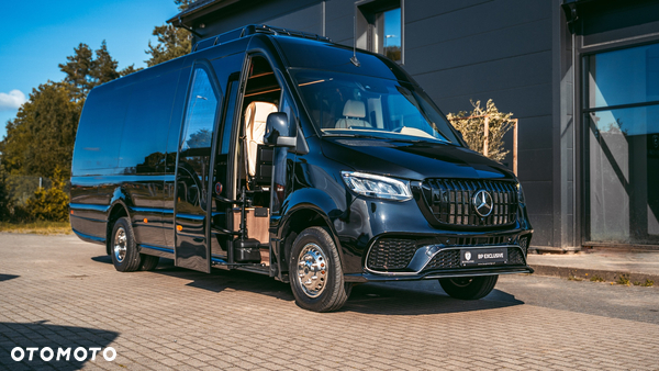 Mercedes-Benz Sprinter 519
