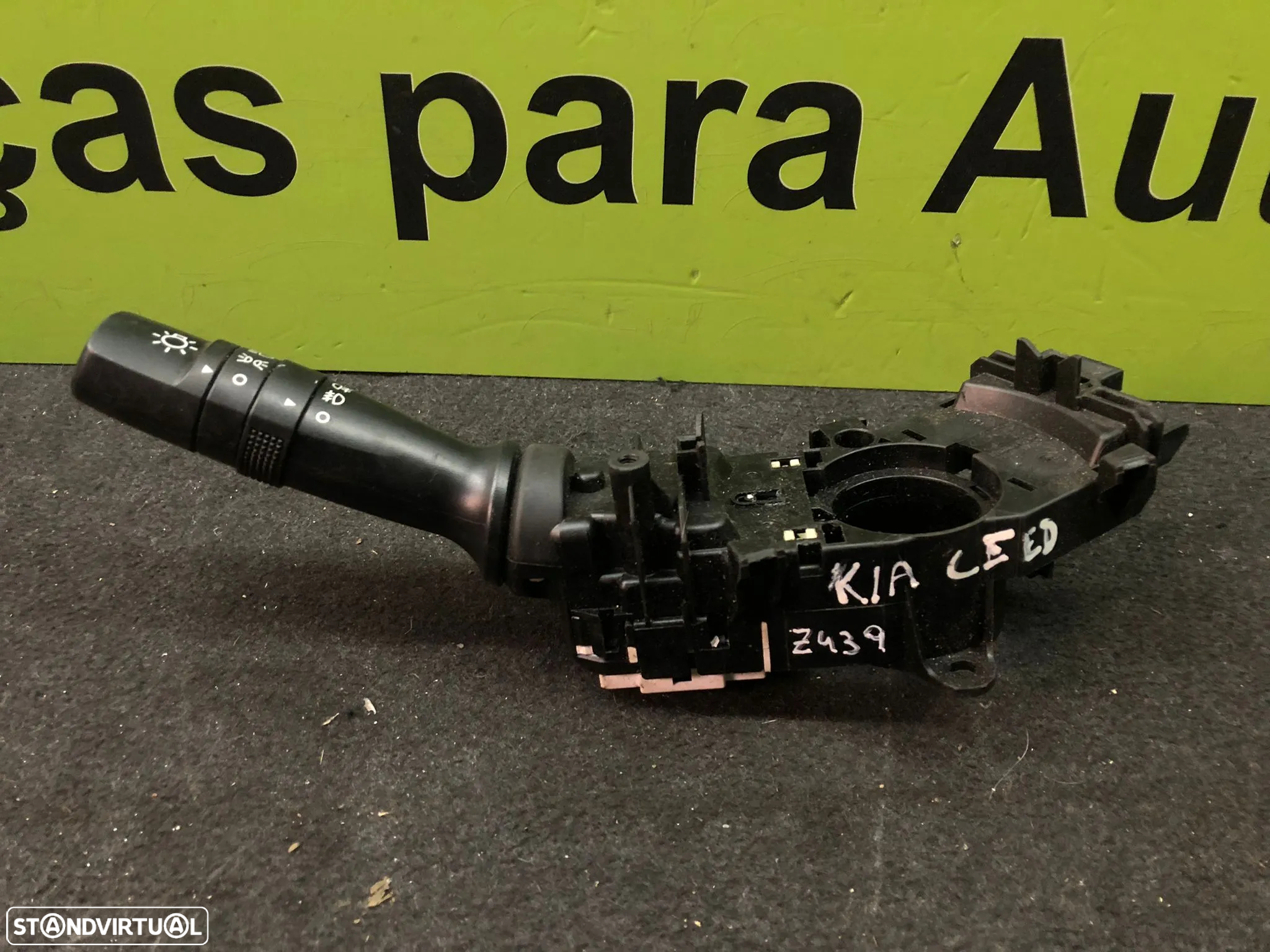 KIA CEED MANETE PISCAS LUZES - Z439 - 4