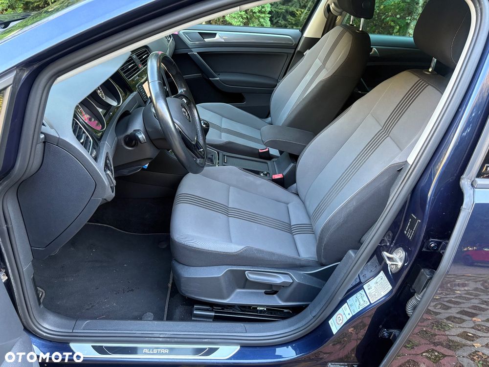 Volkswagen Golf 1.6 TDI BlueMotion Technology Allstar - 6