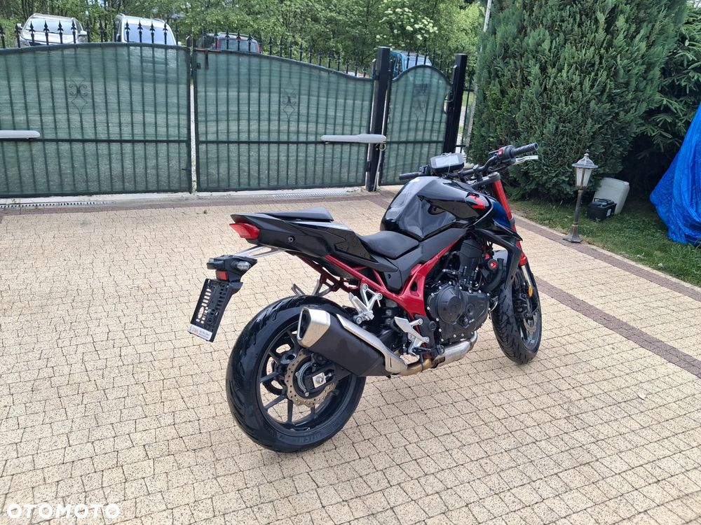 Honda CB - 2
