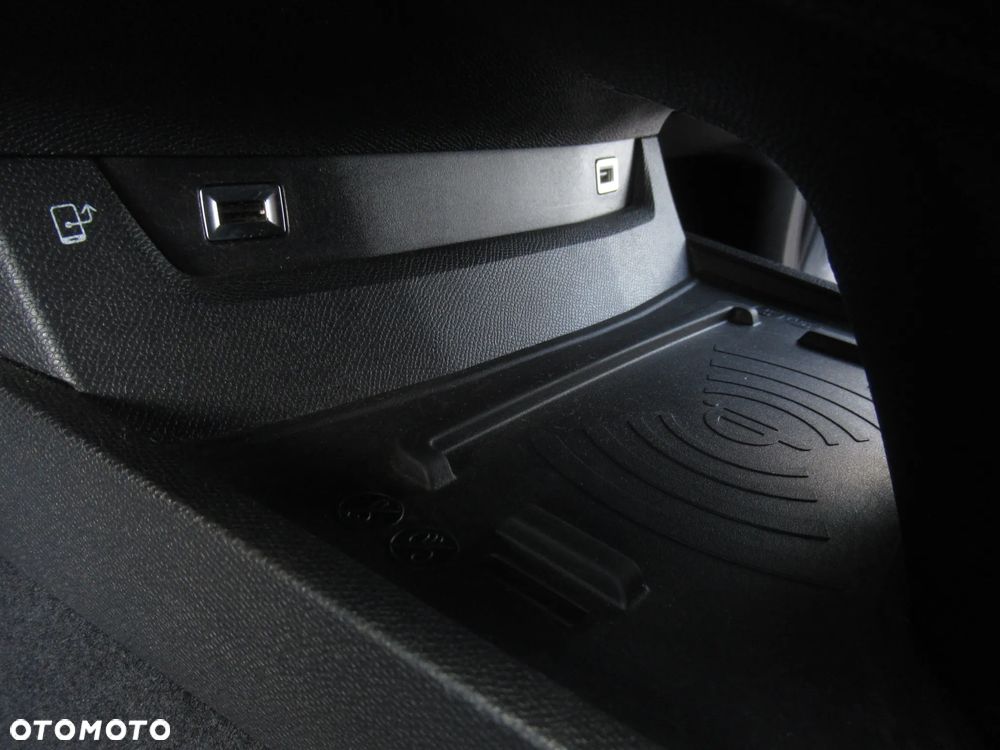 Peugeot 508 2.0 BlueHDi Allure S&S EAT8 - 17