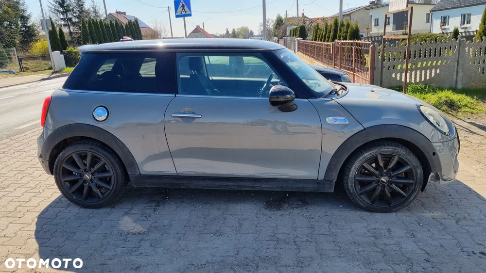 MINI Cooper S Sport-Aut - 4
