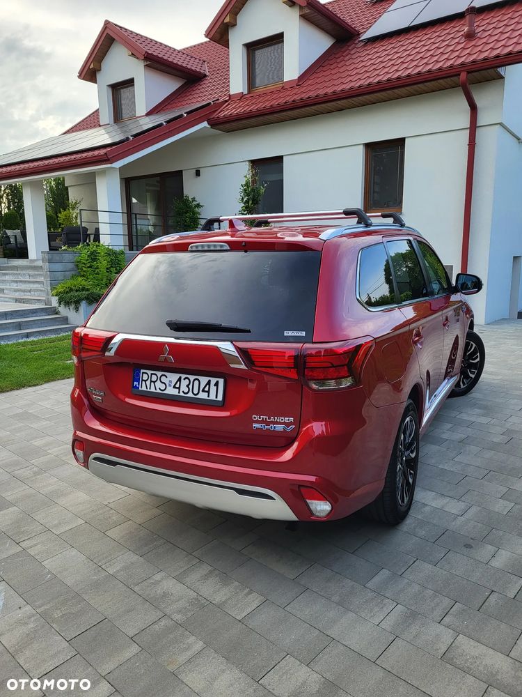 Mitsubishi Outlander 2.0 Instyle Navi CVT - 8