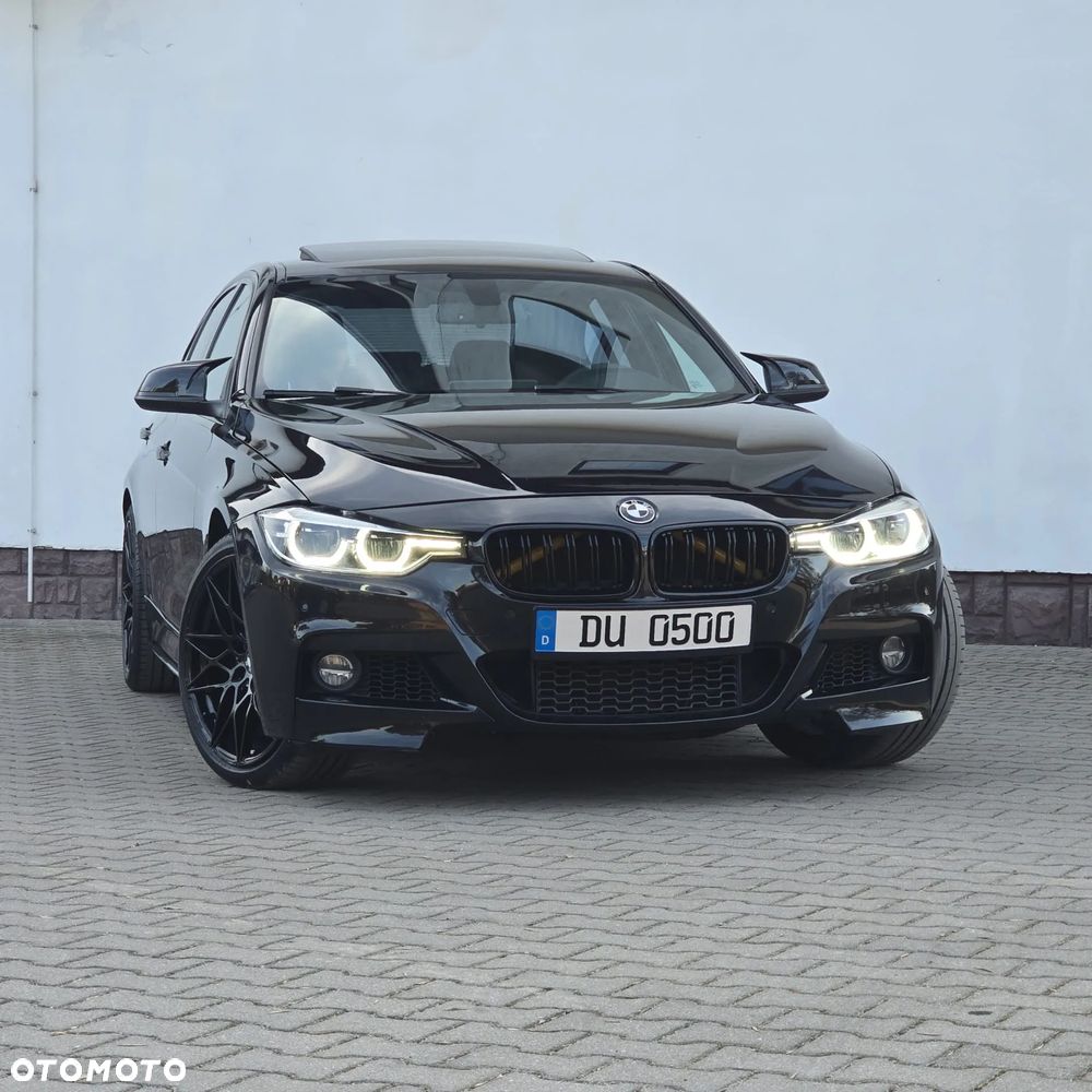 BMW Seria 3 330i xDrive M Sport - 3