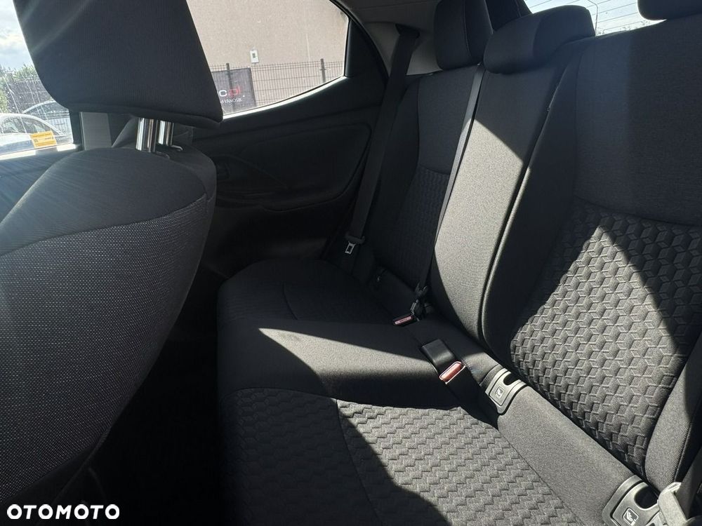 Toyota Yaris 1.5 Comfort - 10