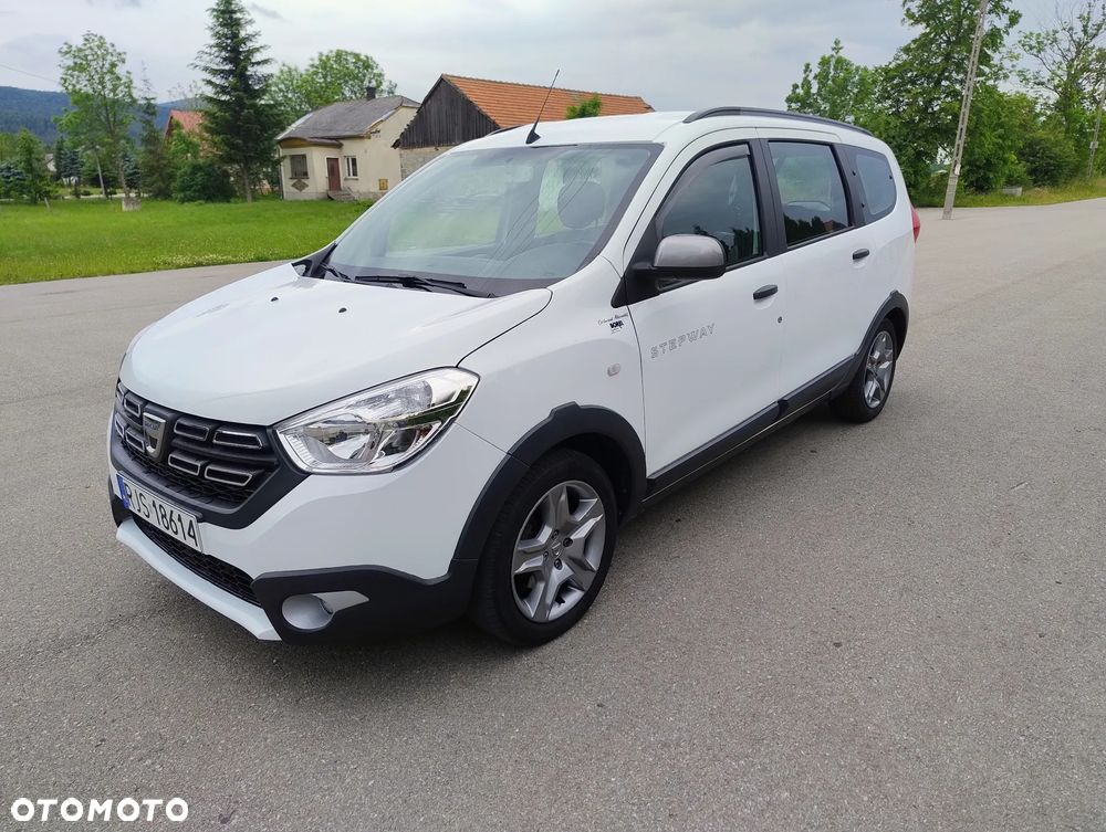 Dacia Lodgy 1.3 TCe Stepway S&S - 1