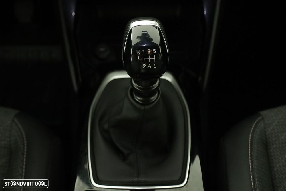 Peugeot 2008 1.2 PureTech Allure - 15