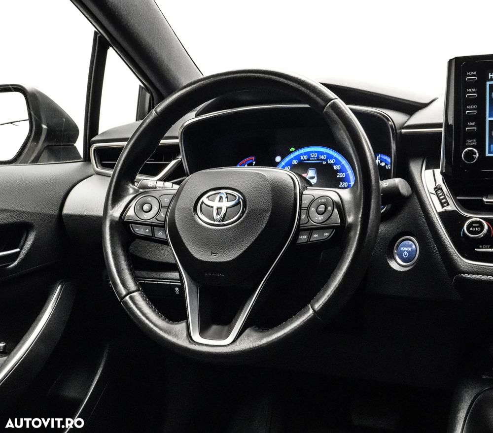 Toyota Corolla 1.8 HSD Dynamic - 17