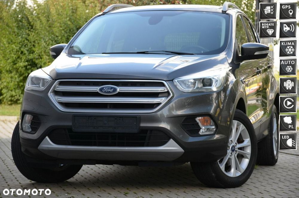 Ford Kuga - 1