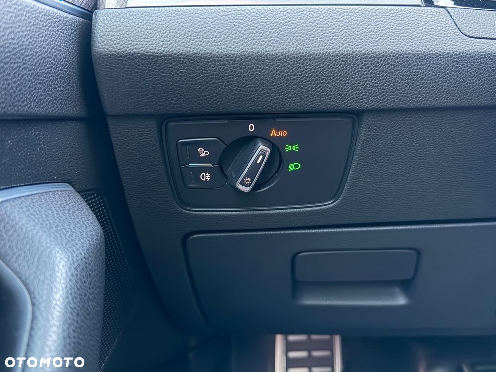 Volkswagen Arteon 2.0 TSI Elegance DSG - 33