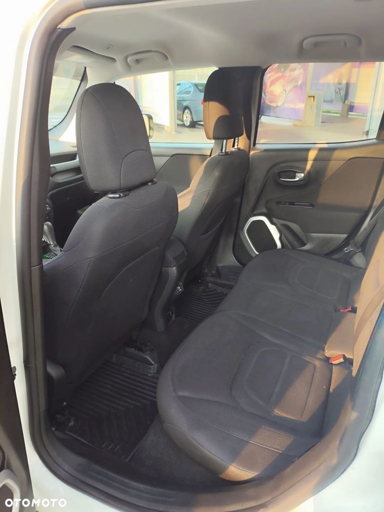 Jeep Renegade - 9