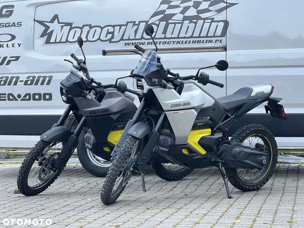 Can-Am Inny - 4