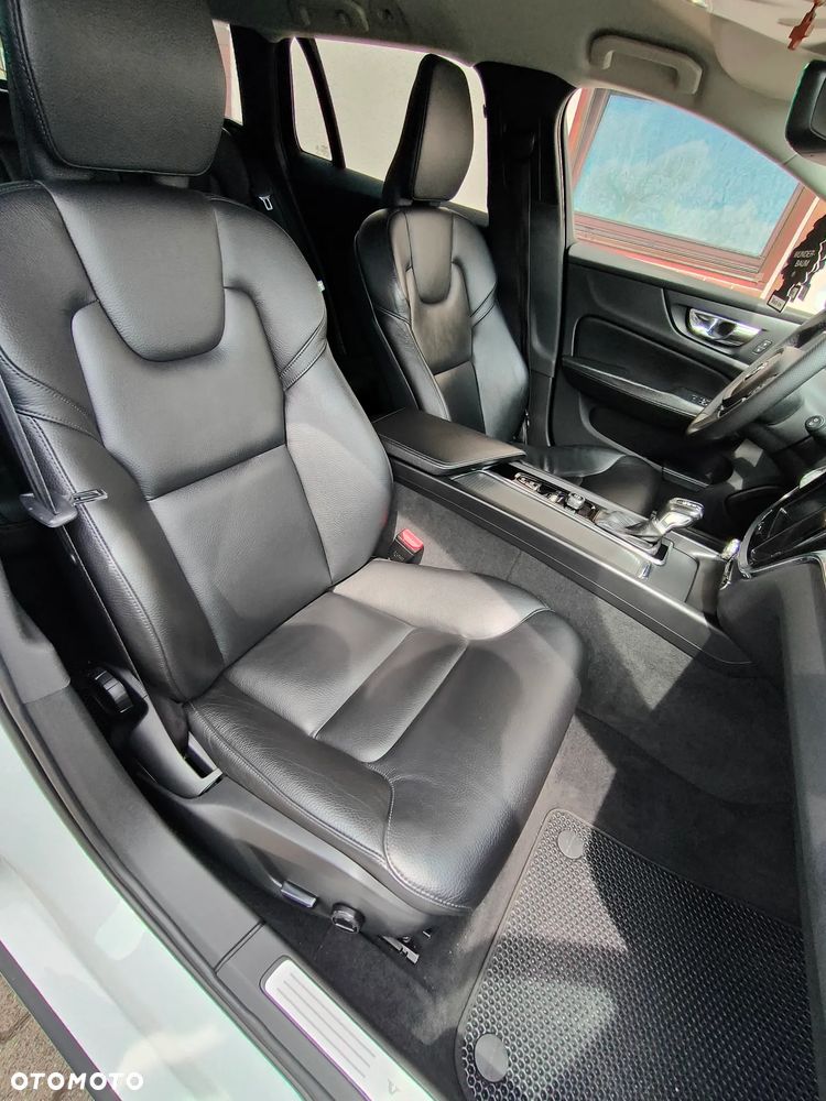 Volvo V60 D4 Geartronic Momentum Pro - 14