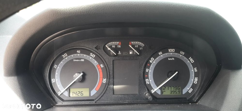 Skoda Fabia 1.2 12V Ambiente - 8