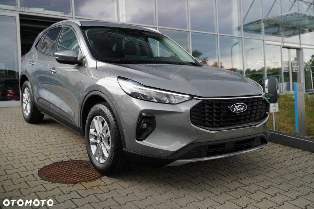 Ford Kuga 2.5 FHEV FWD Titanium - 3
