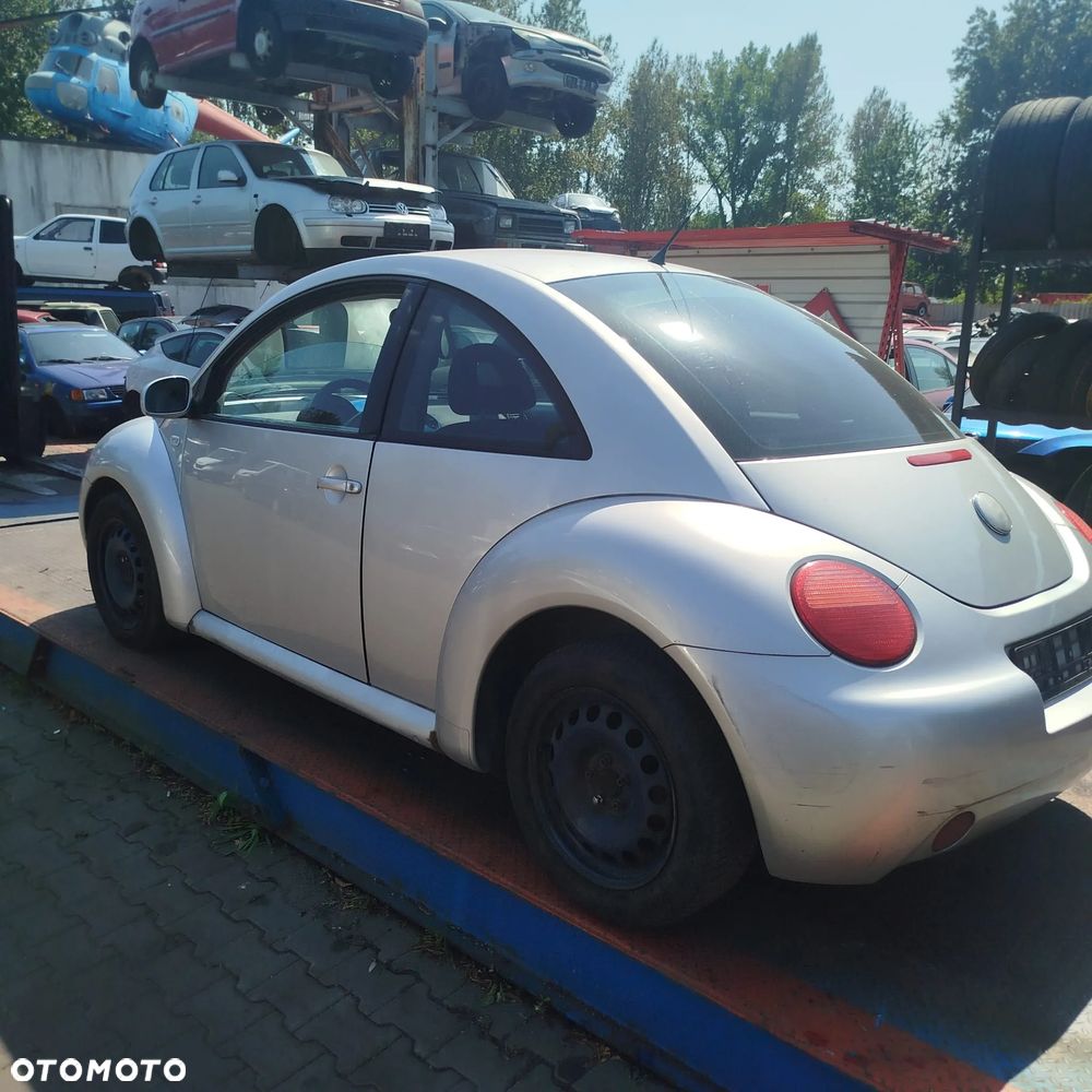 Volkswagen New Beetle na części . - 8