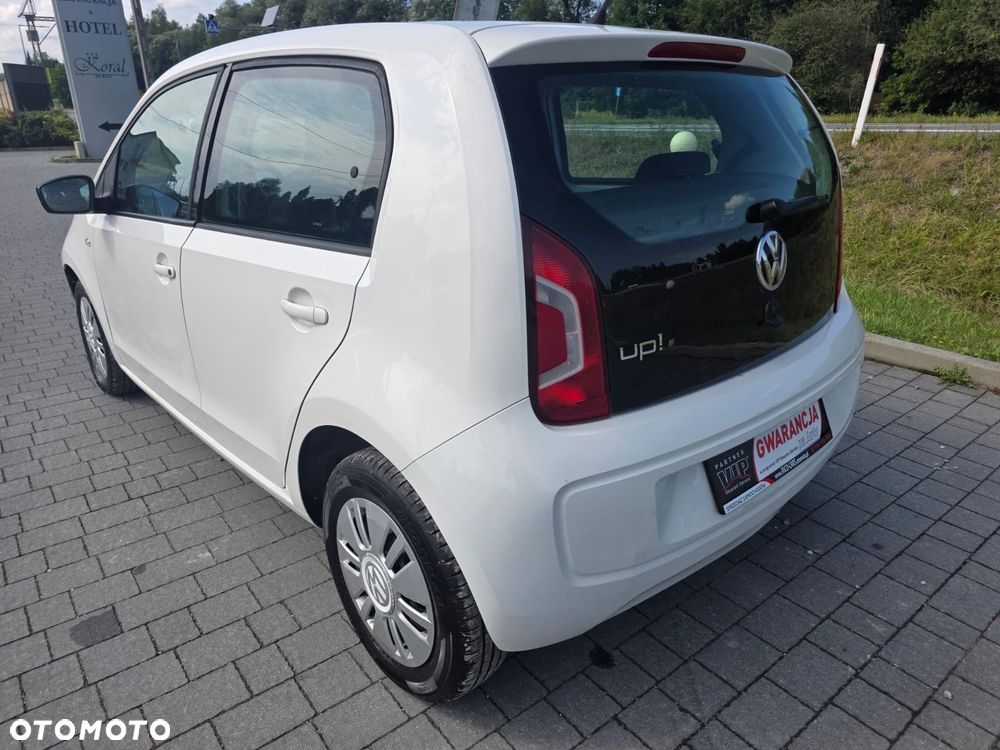 Volkswagen up! - 5