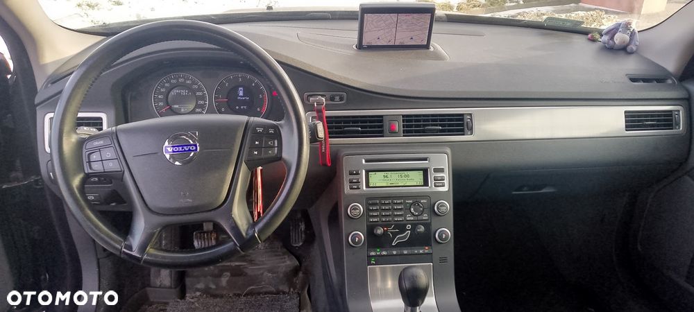 Volvo V70 D3 Kinetic - 23