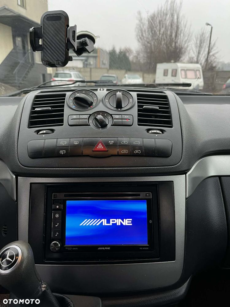 Mercedes-Benz Viano - 15