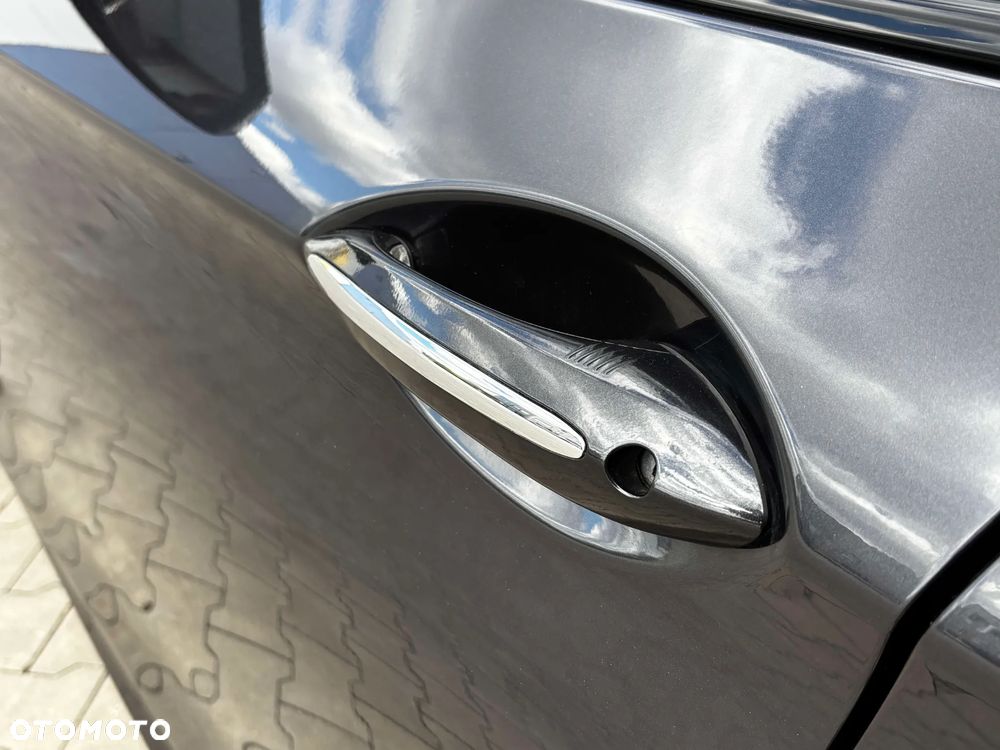 BMW Seria 5 M550d xDrive - 19