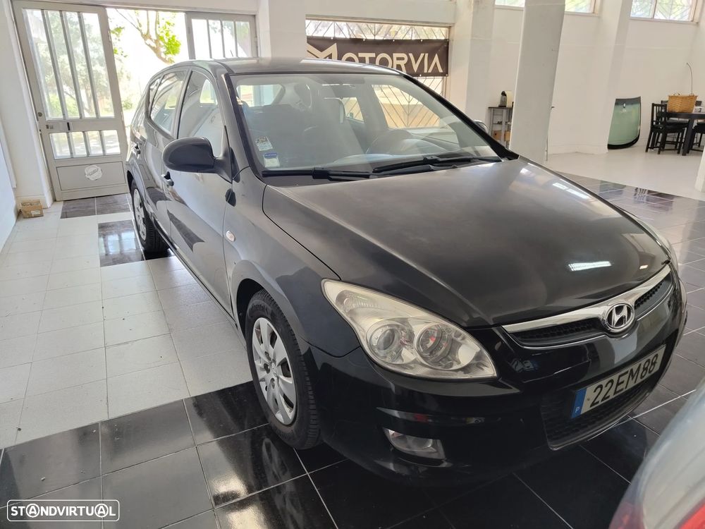 Hyundai i30 1.6 CRDI Comfort - 2