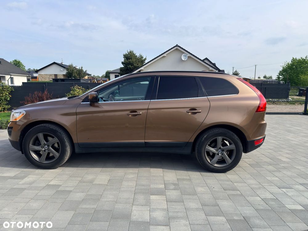 Volvo XC 60 2.4D AWD - 7