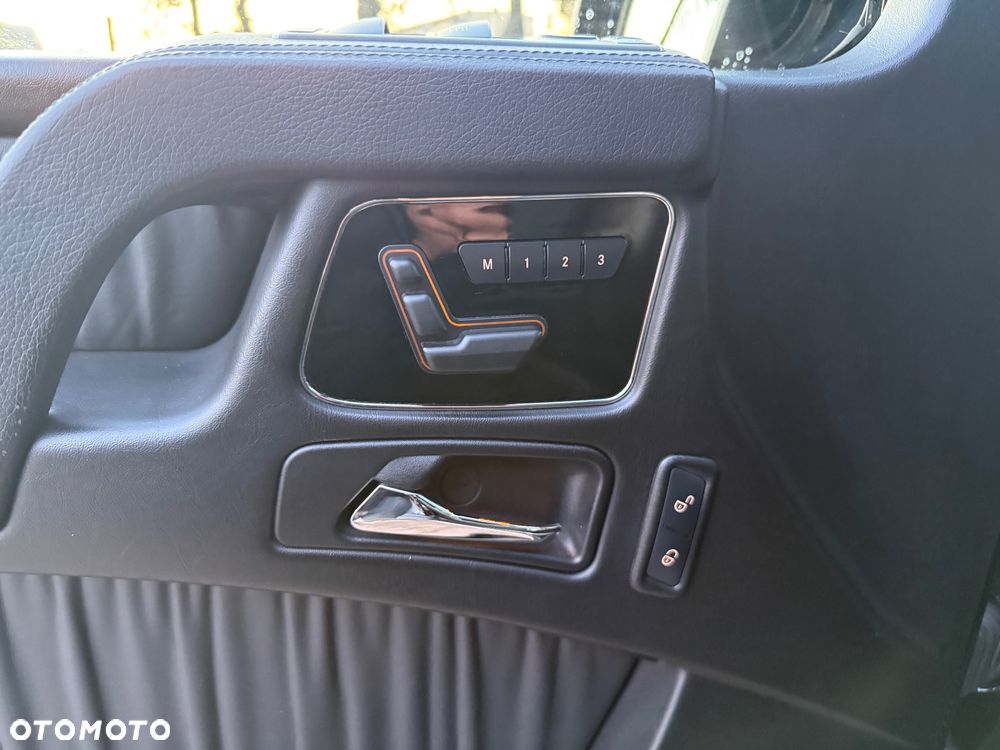 Mercedes-Benz Klasa G 63 AMG L - 24