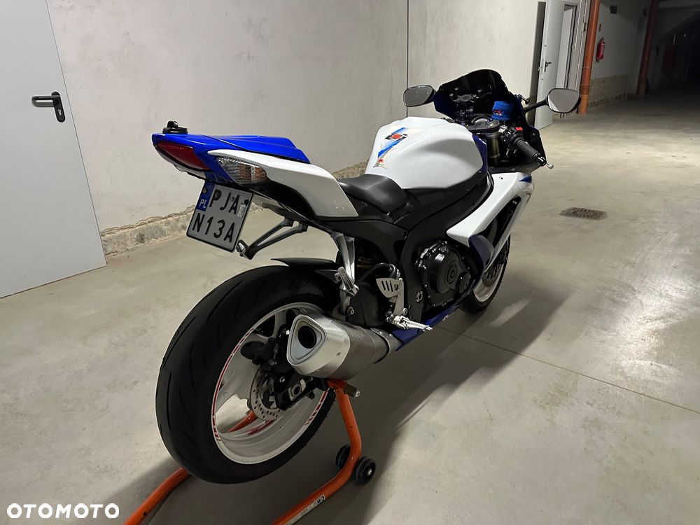 Suzuki GSX-R - 8