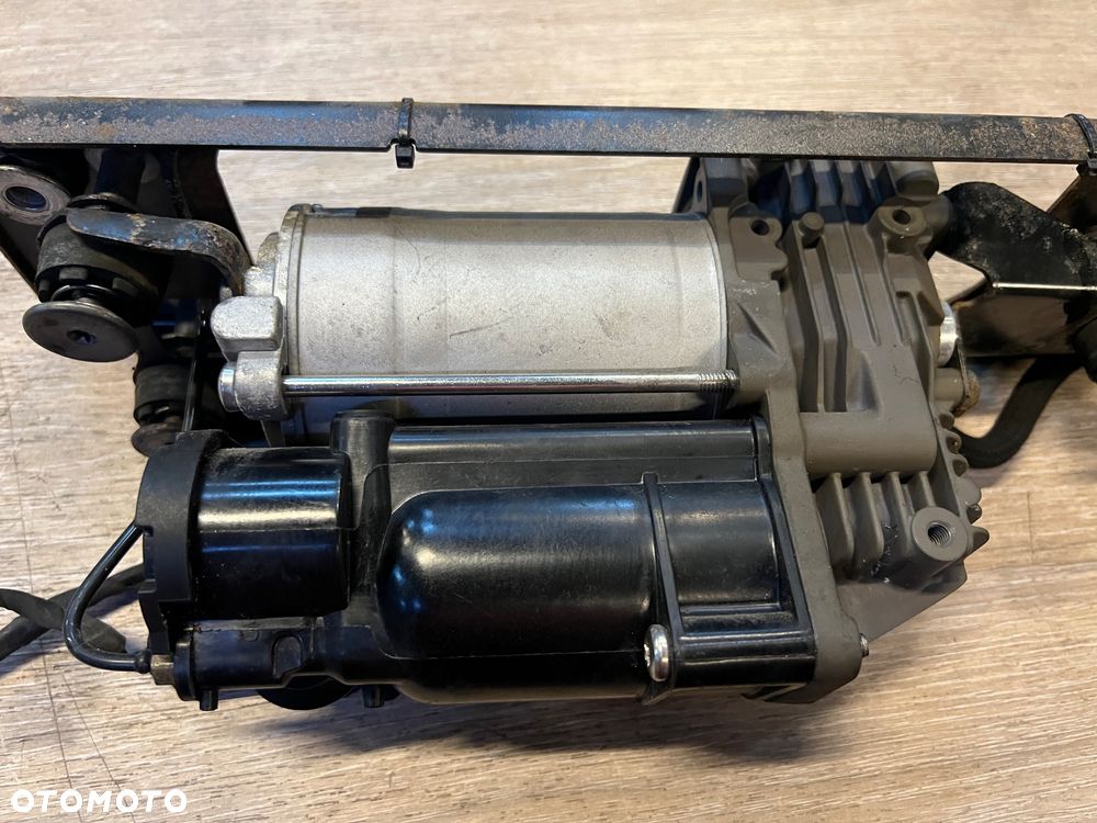 Kompresor zawieszenia sprężarka e61 Nivo pneumatyka sprawdzony sprawny ! - 4