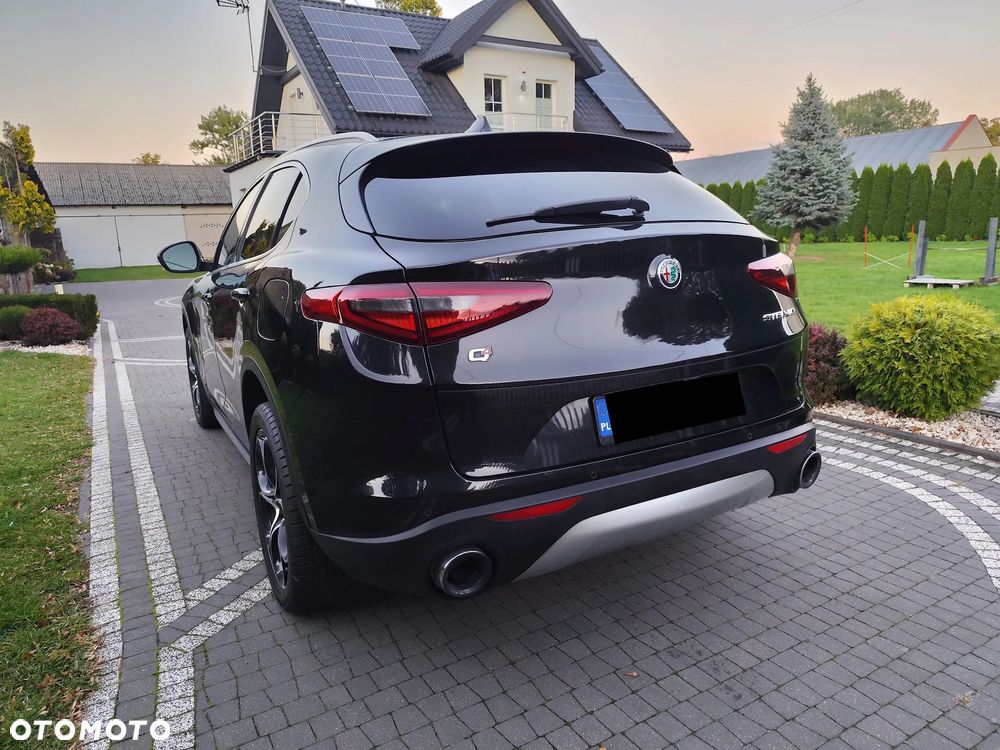 Alfa Romeo Stelvio 2.0 Turbo Tributo Italiano Q4 - 2