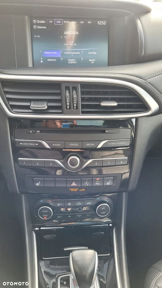 Infiniti Q30 2.2d DCT AWD Premium - 22