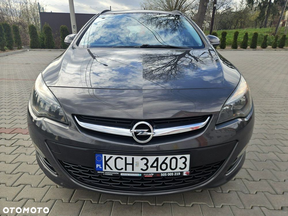 Opel Astra 1.4 Turbo Cosmo - 11