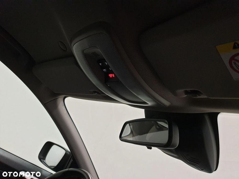 Volvo XC 60 D3 Drive-E Momentum - 31