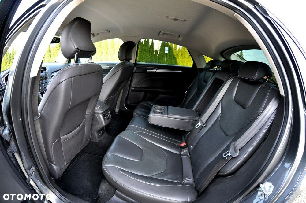 Ford Mondeo 2.0 TDCi Allrad Business Edition - 9