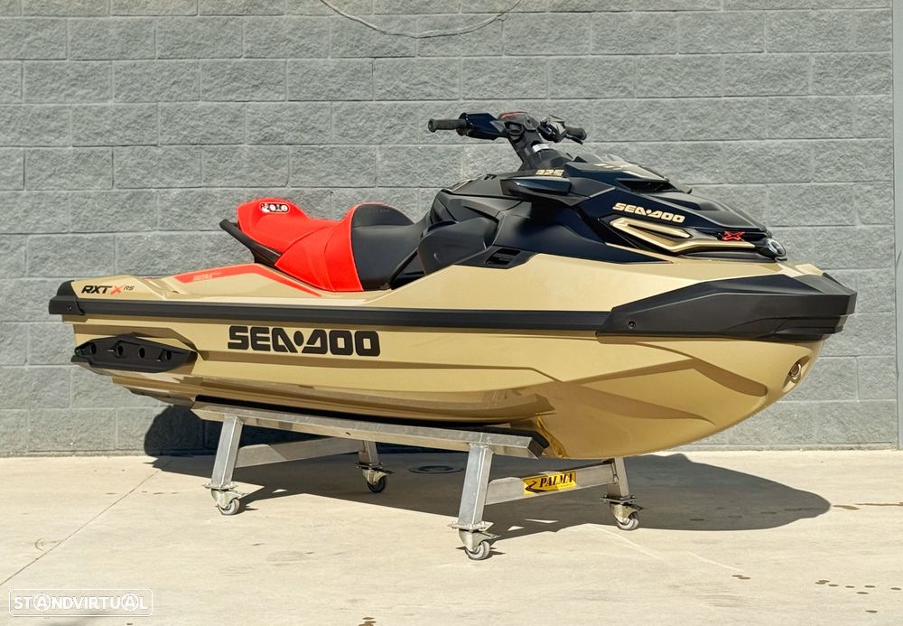 Sea-Doo RXT X 325 RS - 4