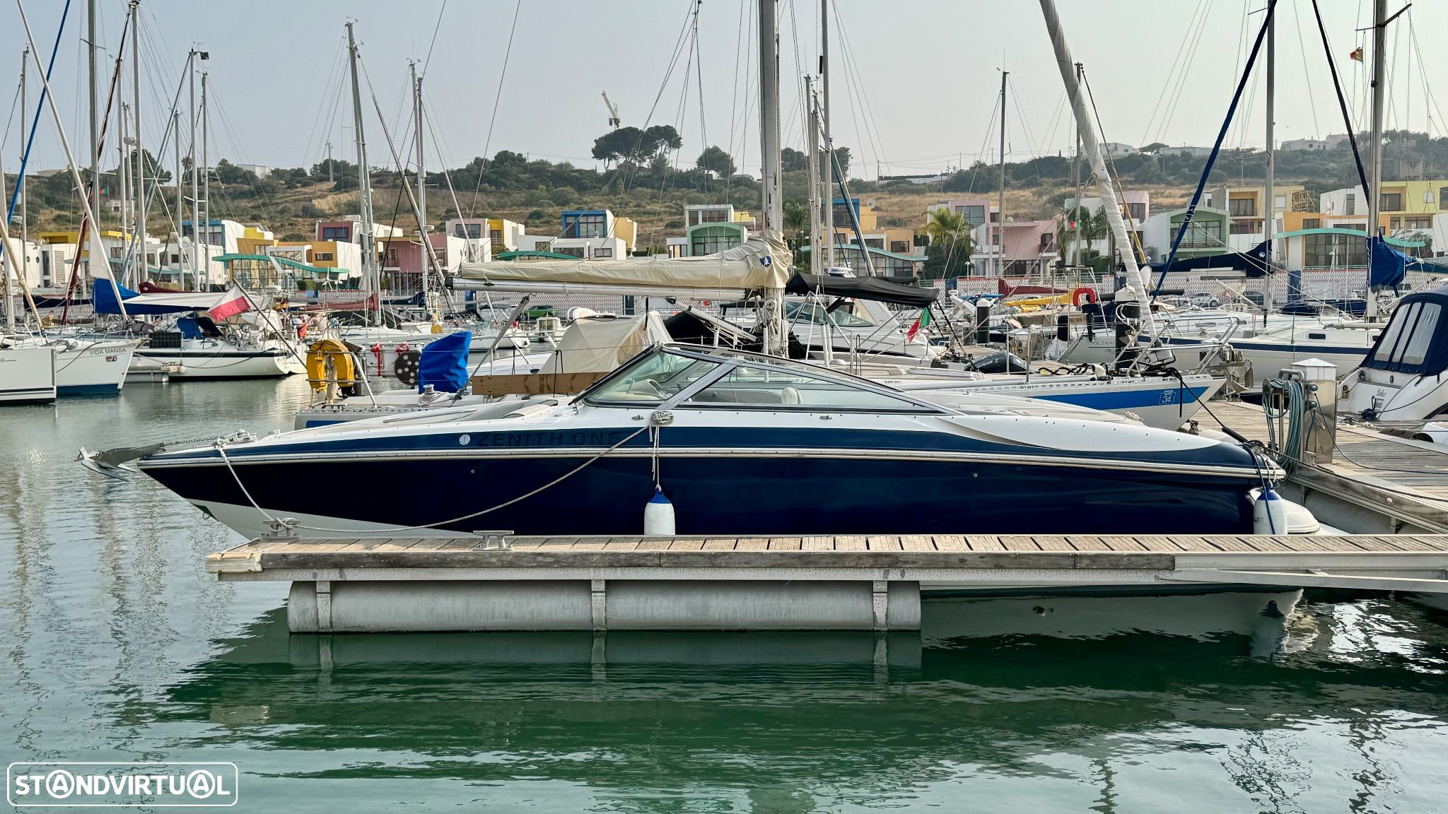 Cobalt Marine 282 - 1