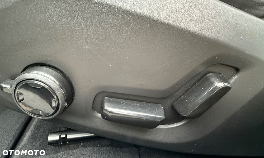 Volvo V60 B4 D Geartronic RDesign - 19