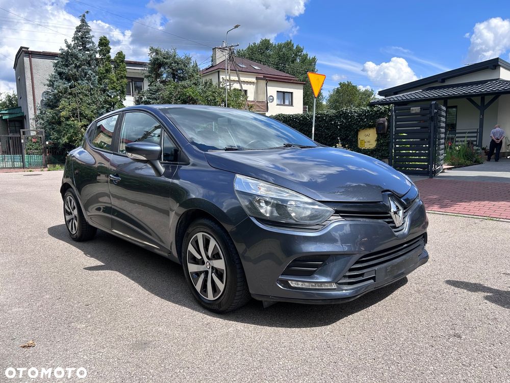 Renault Clio - 5
