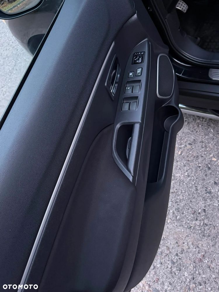 Mitsubishi ASX 1.8 DI-D 2WD Intro Edition - 25