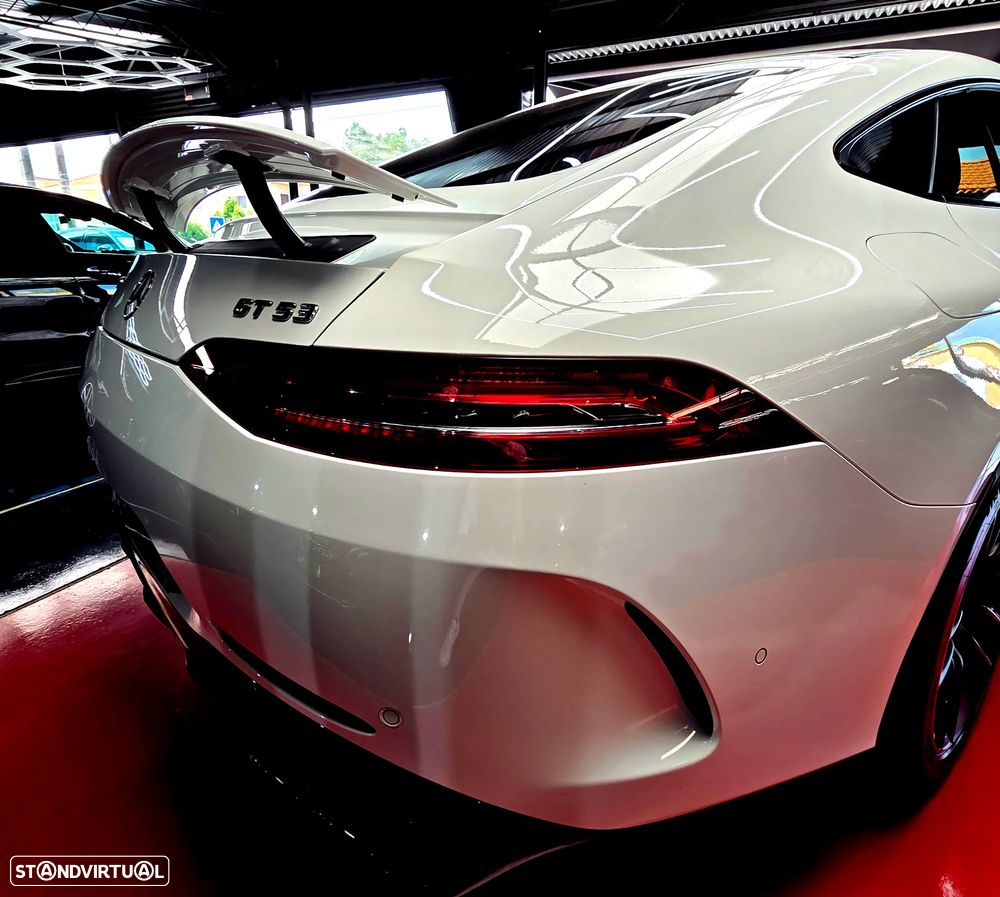 Mercedes-Benz AMG GT 53 4Matic+ - 9
