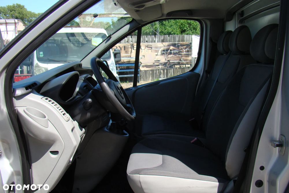 Opel Vivaro - 6