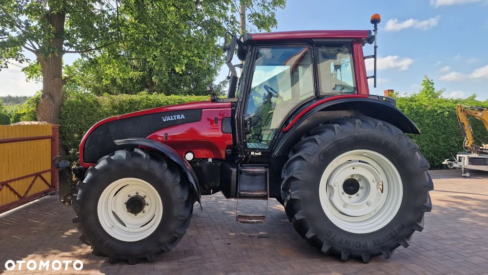 Valtra T 121 HiTech  6.6 Sisu 135 koni 2010 rok, świeżo sprowadzony , 131, 151, 120, 130 - 3
