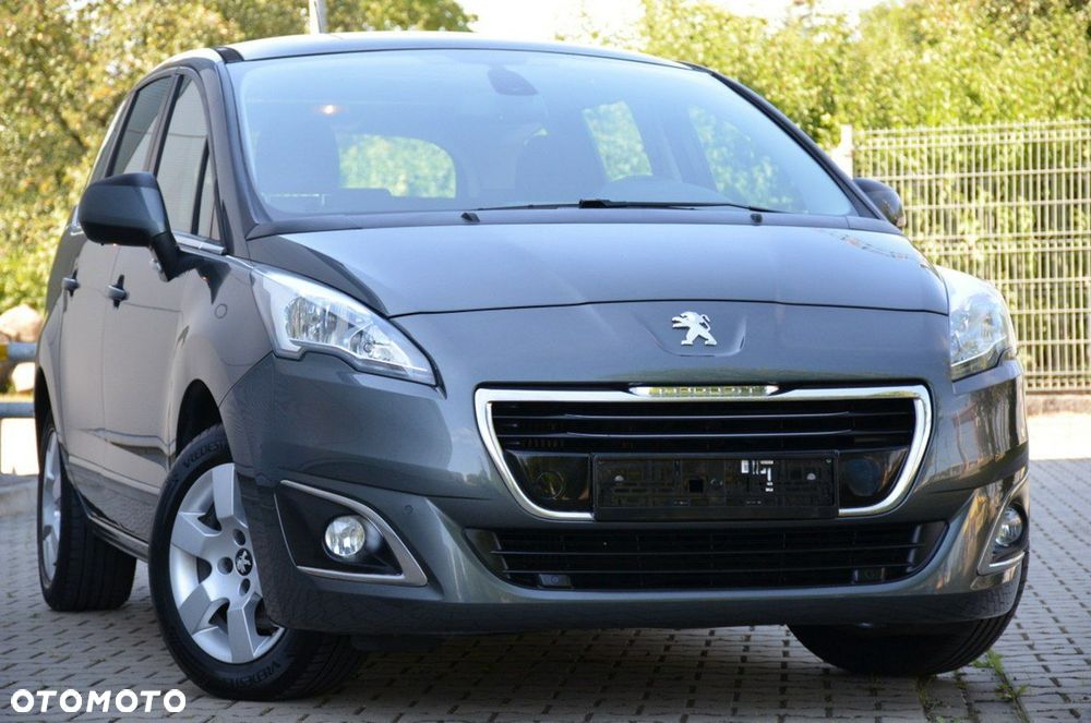 Peugeot 5008 - 17