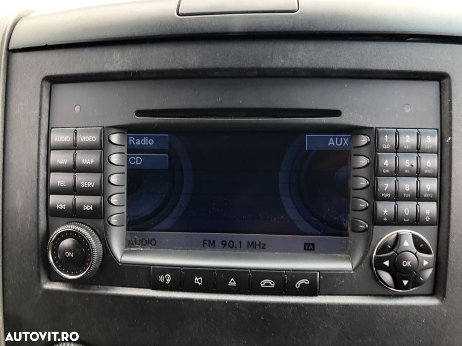 Navigatie originala,cd-mp3 player,radio MERCEDES Sprinter an 2007-2014 - 2