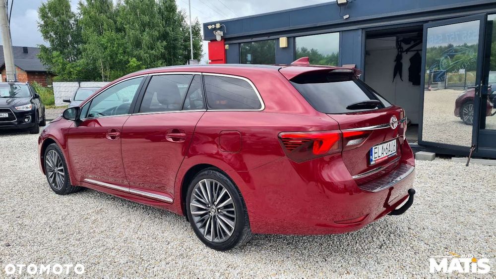 Toyota Avensis - 14
