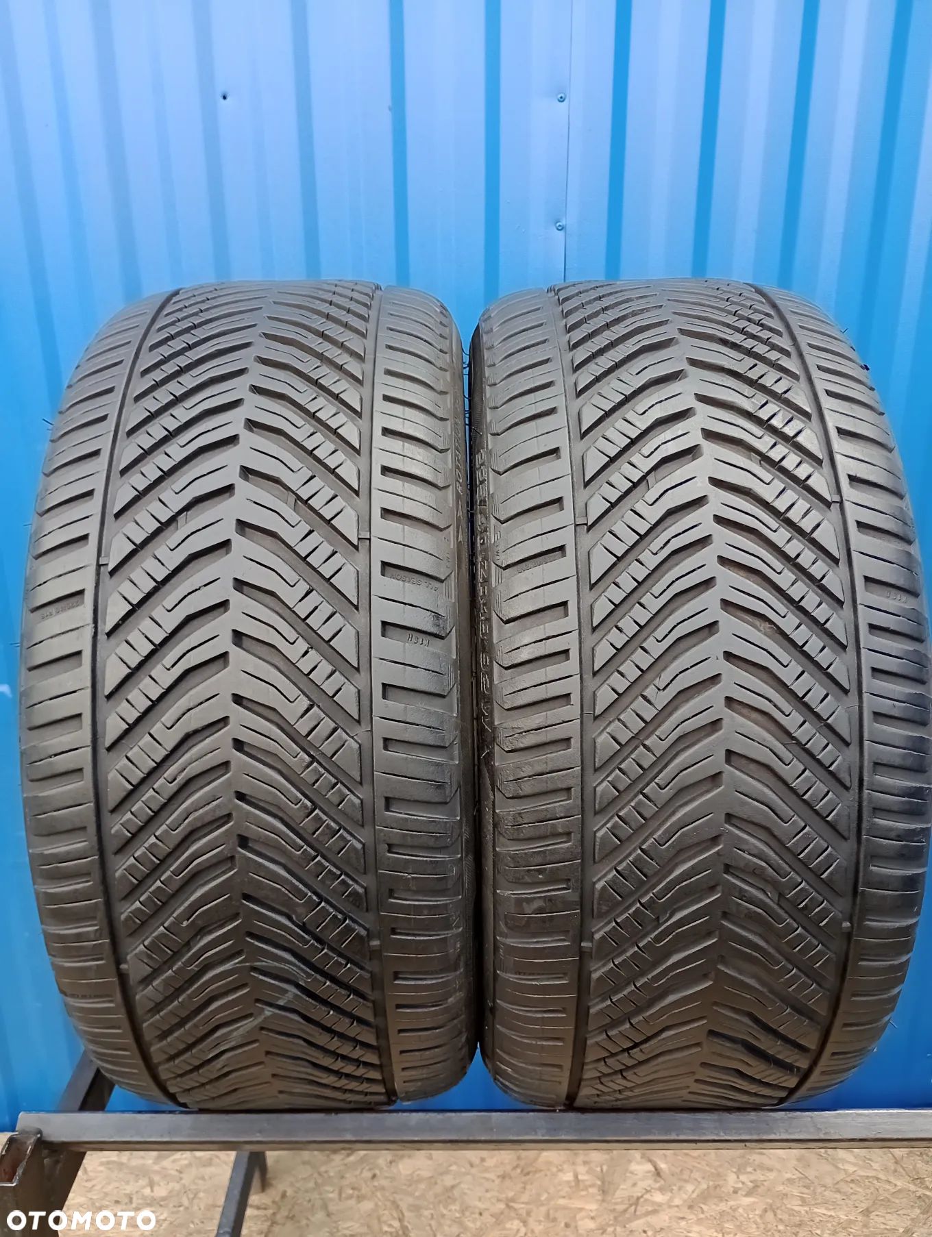 OPONY CAŁOROCZNE 2x 225/40 R18 92W TAURUS ALL SEASON - 1