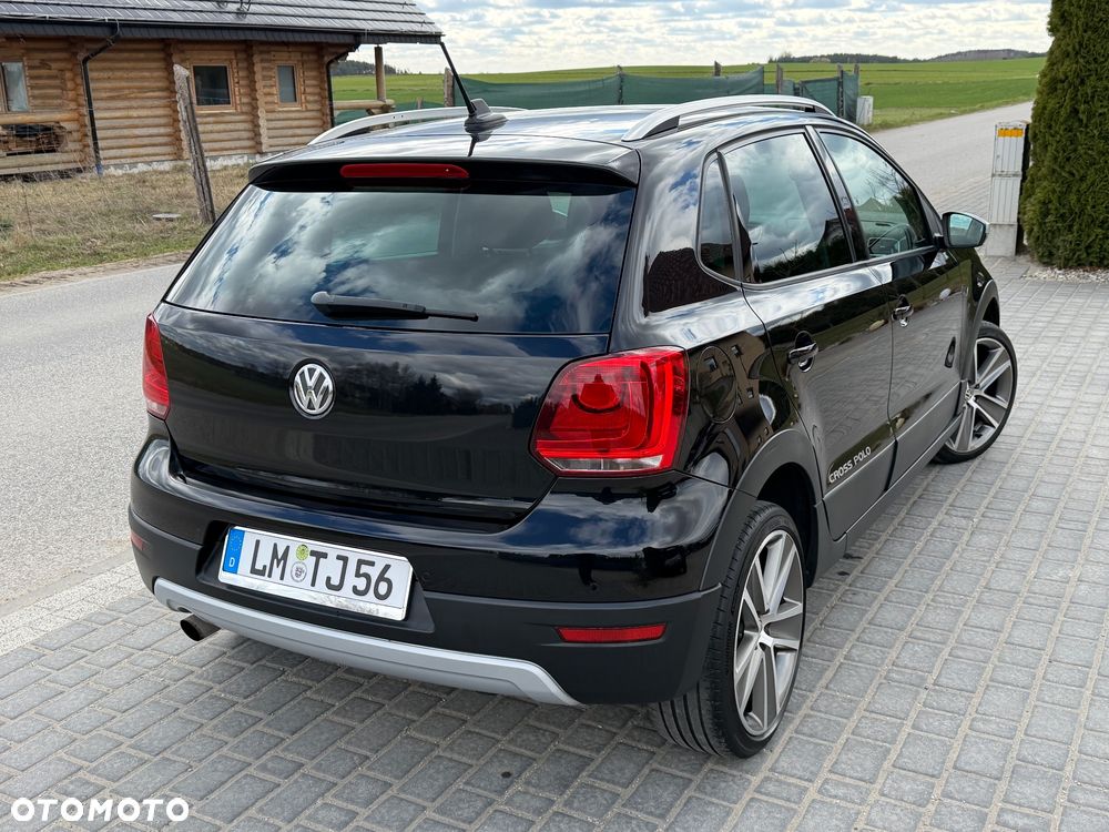 Volkswagen Polo 1.2 TSI Cross - 11