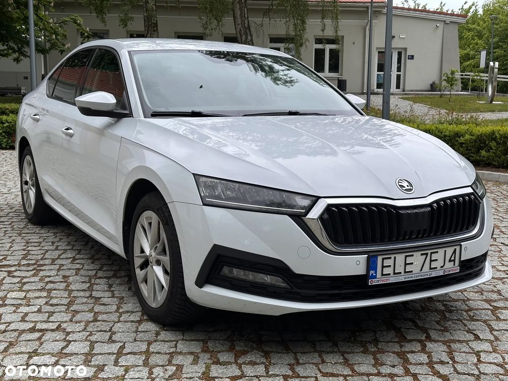 Skoda Octavia 2.0 TDI Ambition DSG - 5